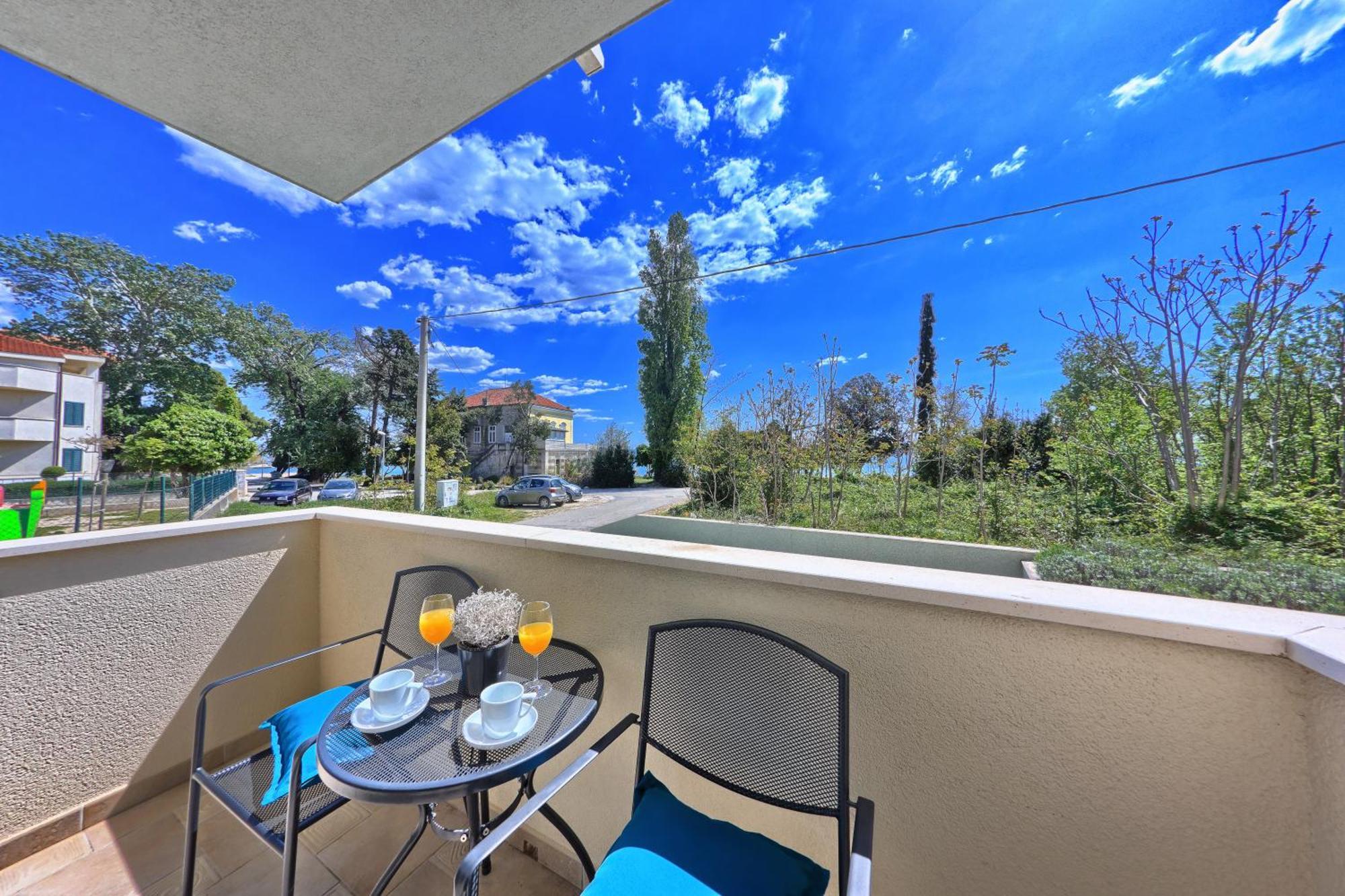Iris Beach Apartments Kaštela Zimmer foto